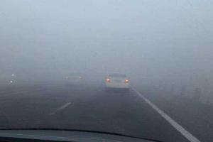 На Киевщине водители, как в туманном Альбионе, ездят "на ощупь"