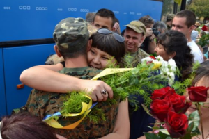 В Украине проходит масштабная демобилизация военнослужащих - Порошенко