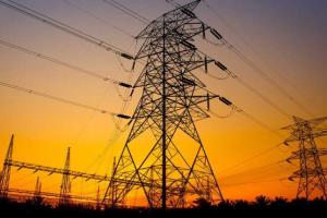 Мустафа Джемилев поднимает вопрос об ограничении в поставках электроснабжения в Крым