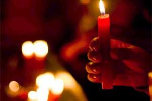 В Киеве под стенами Верховной Рады проходит митинг-реквием по погибшим нацгвардейцам