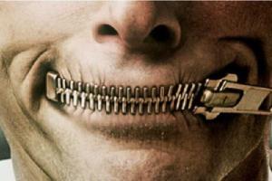 В "ЛНР" заставляют "неугодных" журналистов замолчать и уехать за пределы "республики"