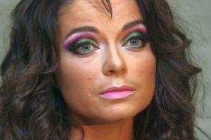 Поклонники раскритиковали Наташу Королеву за вульгарное селфи собственной груди