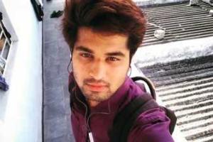 Житель индийского города планирует установить мировой рекорд по количеству селфи за один час