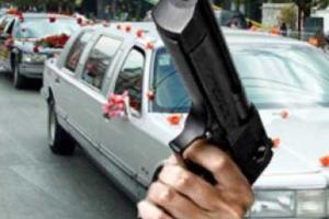 В Адыгее кортежи молодоженов отныне будет "преследовать" подразделение "свадебной полиции" с аэростатами