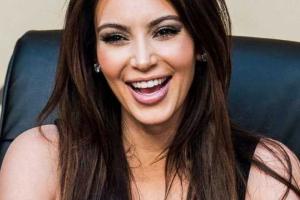 Ким Кардашьян заработала кругленькую сумму за видео "для взрослых" со своим участием