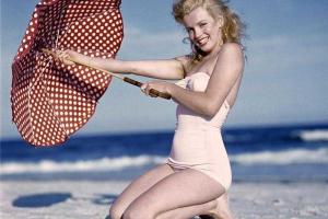 Самые сексуальные "пляжные тела" всех времен. Рейтинг