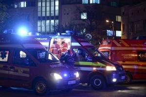 Больницы Бухареста переполнены ранеными в результате взрыва в ночном клубе