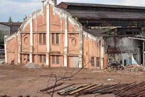 В Харькове взорвали корпуса завода "Серп и Молот"