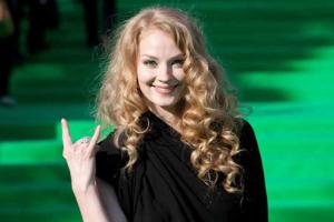 Светлана Ходченкова не хочет пышной свадьбы