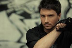 Сергей Лазарев рассказал как тяжело переживает смерть старшего брата