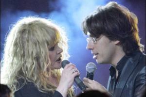 Фанаты в восторге: Пугачева впервые показала лица своих двойняшек