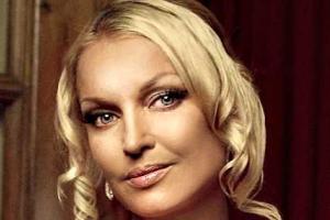 Фанаты Волочковой мечтают заполучить на память айфон, расколоченный разгневанной балериной