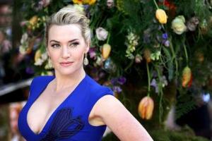 Роскошная Кейт Уинслет снялась в фотосессии в кружевном белье