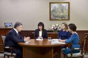 Порошенко: Все переселенцы будут иметь право проголосовать на выборах 