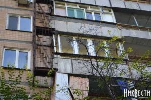 Николаевская многоэтажка содрогнулась от взрыва: в квартире рванула граната, есть раненый