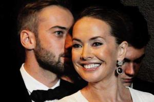 Отец Фриске: Дмитрий Шепелев ни копейки не дал на похороны Жанны!