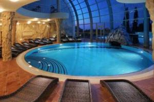 В Германии позаботились о миллиардерах: конец света они встретят в роскошном люксовом бункере