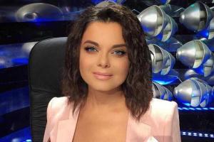 Фанаты Наташи Королевой в восторге от наряда и фигуры певицы