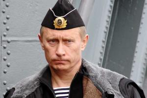 Путин: лидеры стран прошлых десятилетий использовали военную силу более "ответственно"