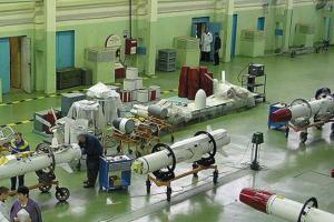 Российские запасы на исходе: ракетоделы перешли на работу в три смены