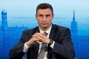 Согласно результатам соцопроса, большинство киевлян хотят оставить в кресле мера Виталия Кличко