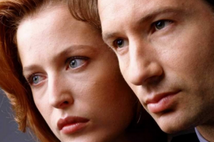 Компания Fox представила новый трейлер фантастического сериала "Секретные материалы"
