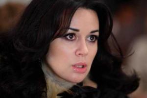 Во время пожара погиб крестный отец актрисы Анастасии Заворотнюк 