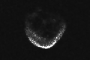 NASA: на Хэллоуин рядом с Землей пролетела комета в виде черепа