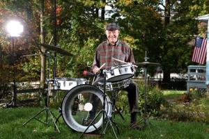 Ушел из жизни Энди Уайт - барабанщик, которого называли "пятым битлом"