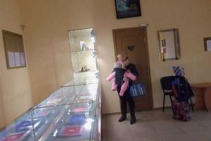 В Горловке открыли магазин сувениров для почитателей "республики"