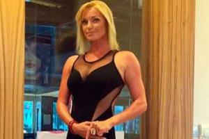 Балерина Волочкова рассмешила поклонников нелепым нарядом