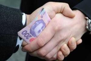 На Львовщине два чиновника-взяточника ожидают приговора суда