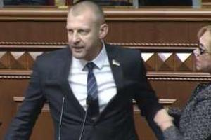 Депутаты от "Батькивщины" требуют ареста нардепа Тетерука 