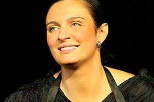 Елена Ваенга опровергает информацию о тяжелой болезни своего экс-супруга