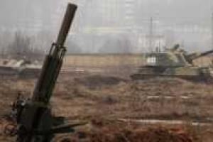 Разведка: тяжелая техника боевиков ездит по кругу для обмана ОБСЕ