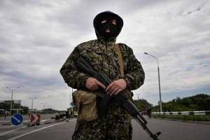 В Антраците боевики ограбили и до смерти забили таксиста, оставив труп в брошенном авто