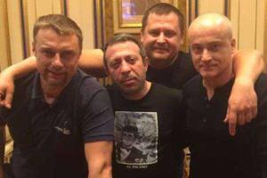 Геннадий Корбан показал в соцсети, как весело он проводит домашний арест 