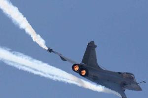 В Сирии ВВС Франции нанесли удар по позициям ИГИЛ в Ракке