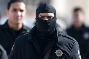 Власти Туниса объявили в стране чрезвычайное положение