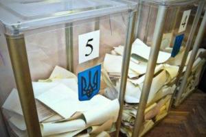Наблюдатели во Львове фиксируют рекордно низкую явку избирателей