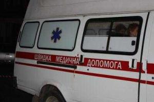 Мариупольские медики борются за жизнь бойца Нацгвардии, получившего тяжелое ранение головы