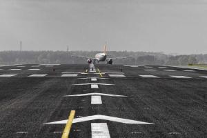 Самолет, летевший из Берлина в Египет, совершил экстренную посадку из-за угрозы взрыва