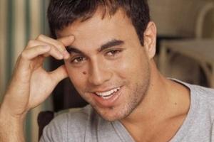 Концерт Энрике Иглесиаса вызвал бурю возмущения у властей государства Шри-Ланка