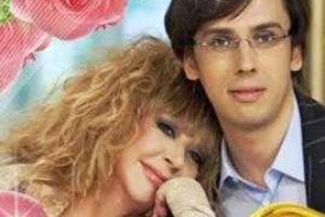 Звездная пара Пугачева и Галкин перестали скрывать от поклонников своих детей