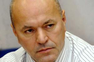 Экс-мэр Ужгорода нарушил ПДД и, обматерив полицейских, скрылся на автомобиле "Mercedes-Benz"