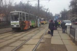 ЧП во Львове: из-за повреждения высоковольтных электрокабелей в городе остановились трамваи