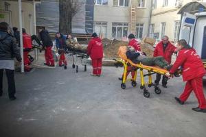 В Военно-медицинский клинический центр Одессы доставили раненых бойцов из зоны АТО