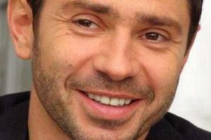 Актеру Валерию Николаеву сделали срочную операцию после травмы, полученной в телешоу