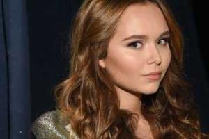 Поклонники раскритиковали дорогой наряд дочери певца Дмитрия Маликова