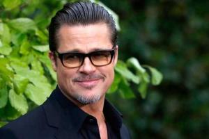 Все секреты великолепной внешности Брэда Питта раскрыл известный пластический хирург 